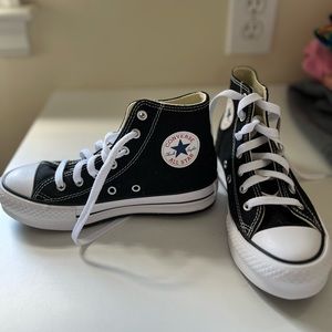 NWOT Converse high tops kids size 2. Black. Brand new, never worn.